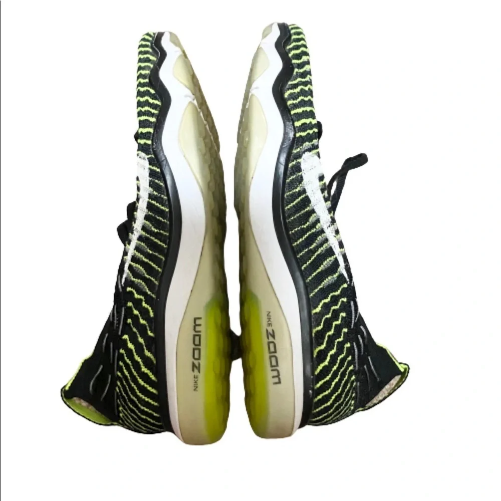 Nike Air Zoom fearless flyknit women’s sneakers size 6